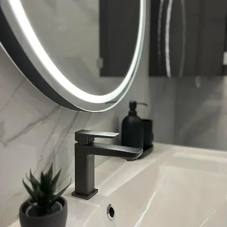 Szep Erno Vip Apartment *