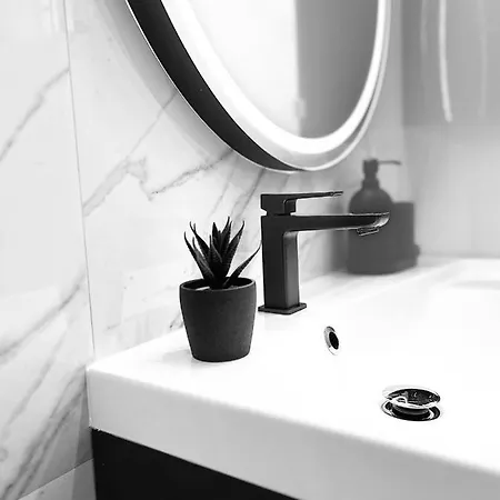 Szep Erno Vip Apartment *