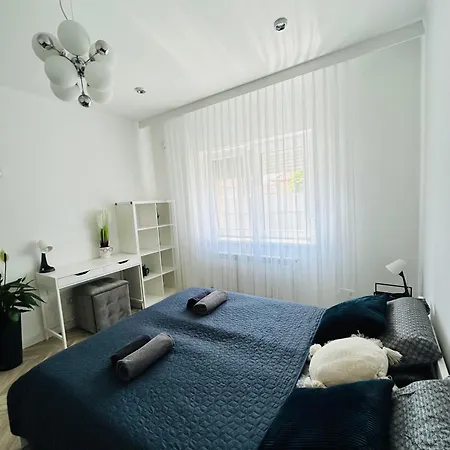 Apartment Szep Erno Vip *